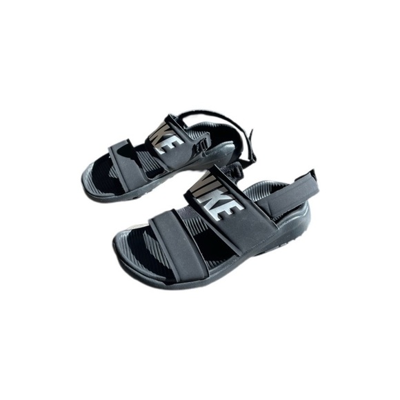 Nike Tanjun Black White Flip Flop Sandals Adjustable Strap Women’s 6 - Picture 2 of 12